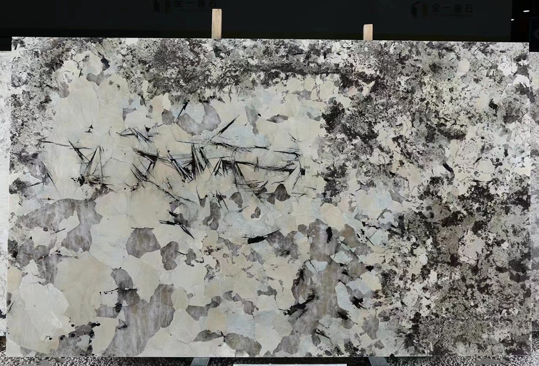 Branco Tourmaline Quartzite 2 Branco Tourmaline Quartzite 2
