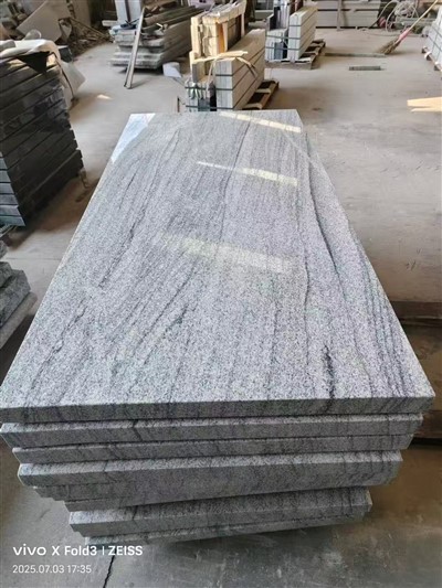 Виконт белый гранитный памятник